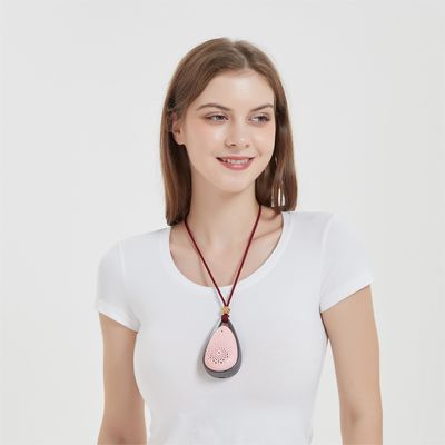 Oczyszczacz powietrza o niskim poziomie hałasu 20 dB A Poziom hałasu 850 MAh Pojemność baterii