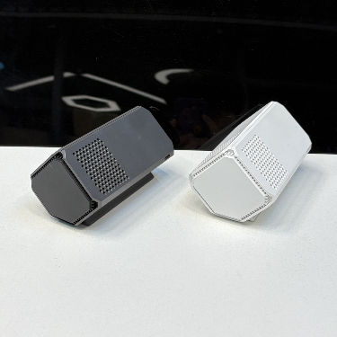 Kompaktny oczyszczacz powietrza samochodowego z dostosowywalnymi kolorami i certyfikowany sterylizator powietrza plazmowego CE/FCC/RoHS